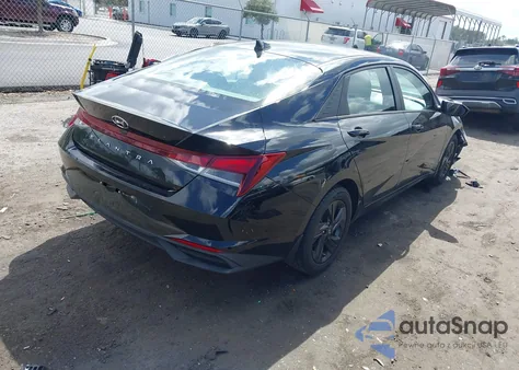 2022 Hyundai Elantra Sel from USA, damaged, VIN 5NPLM4AG2NH058660